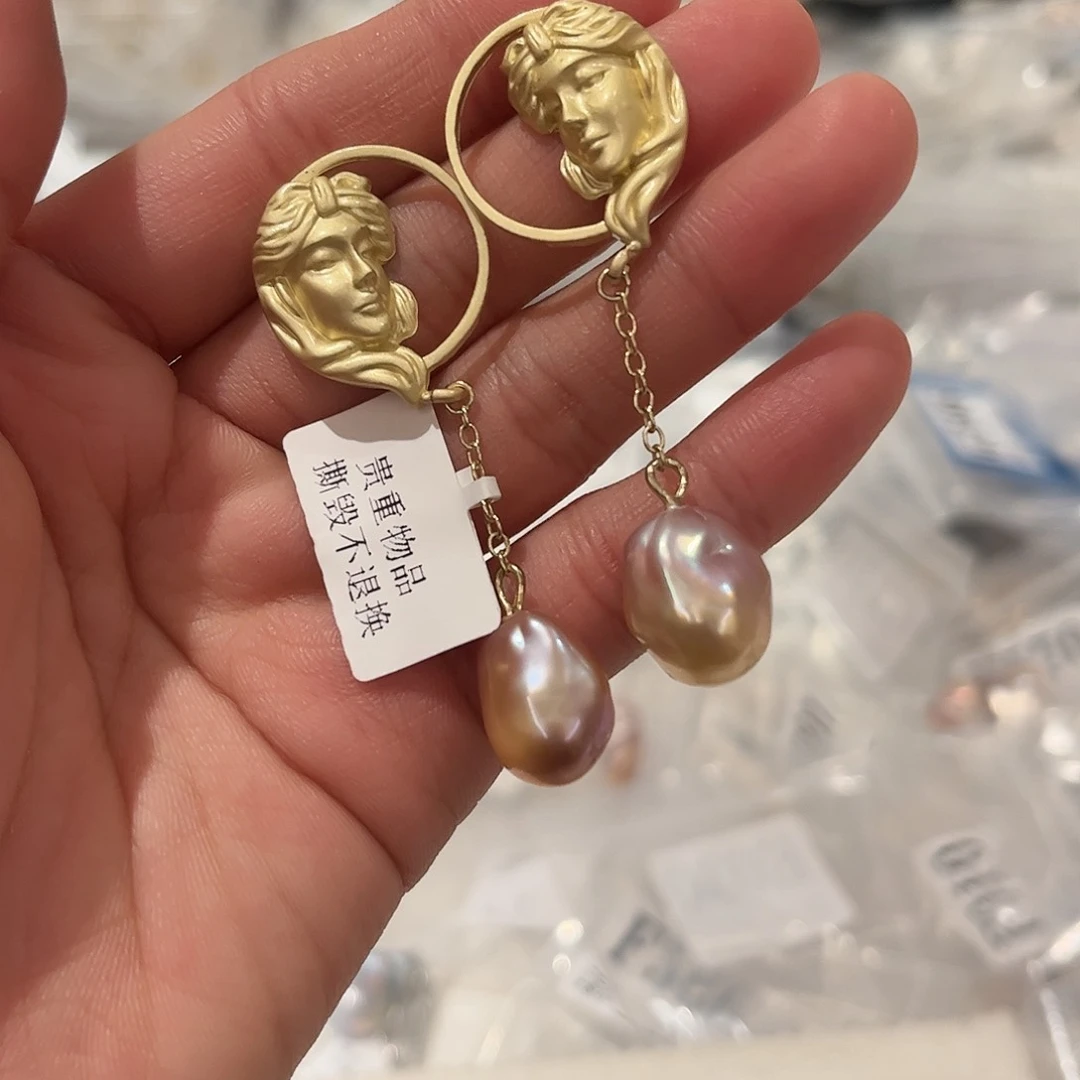 淡水珍珠耳饰合金