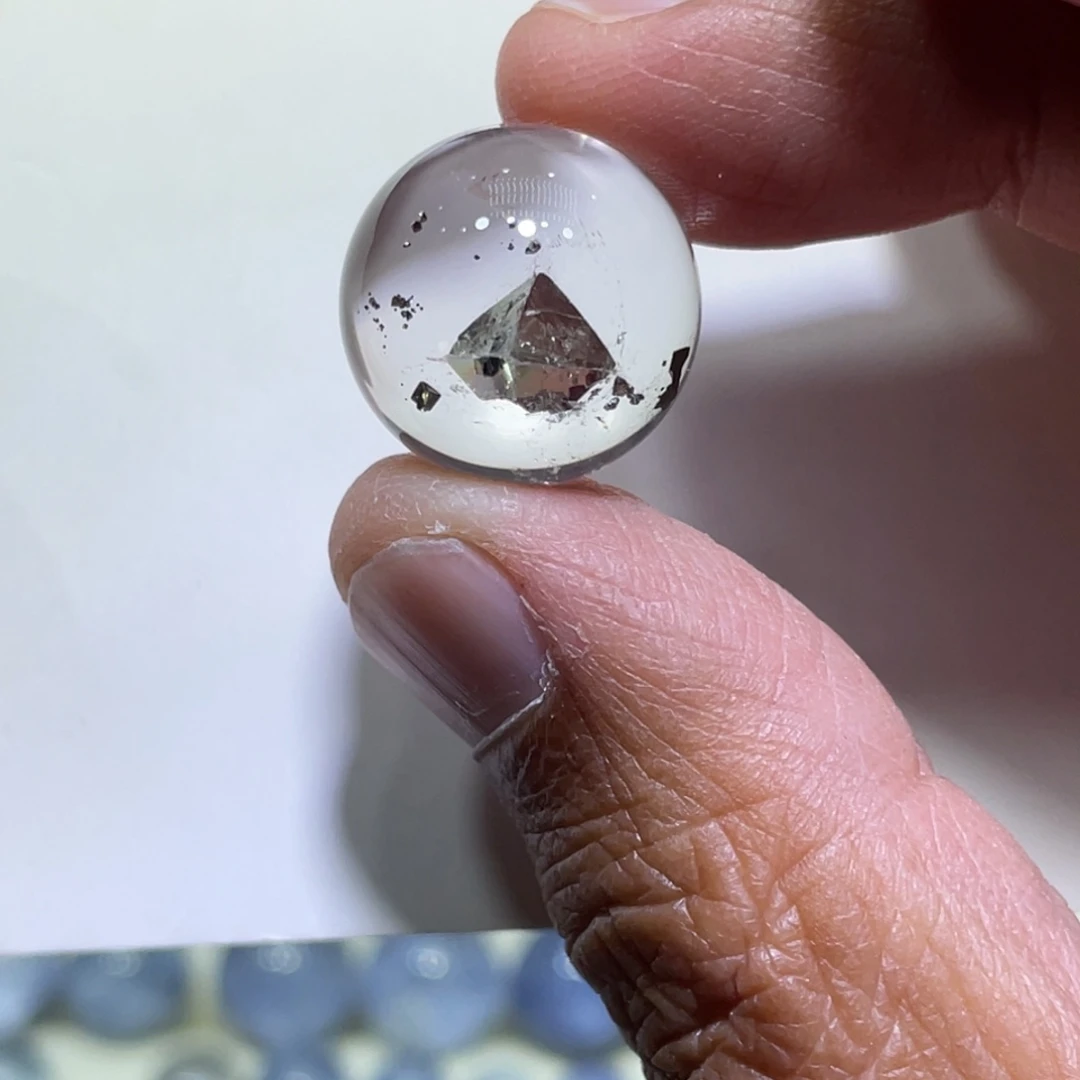 水晶未镶嵌珠宝半成品