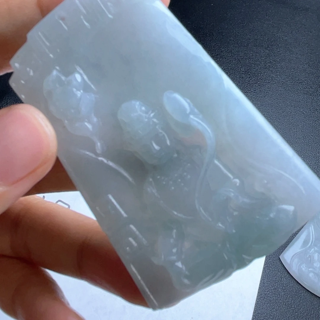 定制翡翠未镶嵌翡翠吊坠