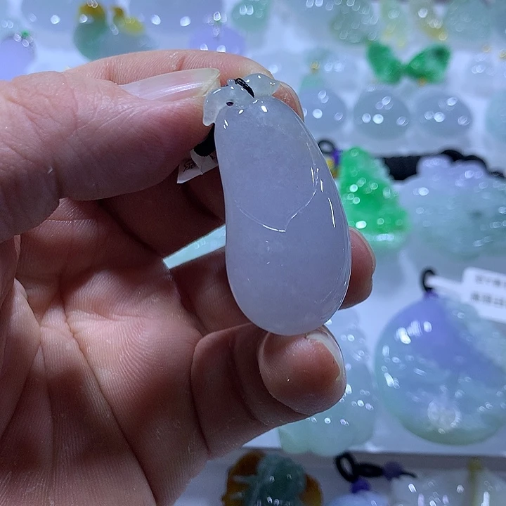 翡翠未镶嵌颈饰天然翡翠A货吊坠