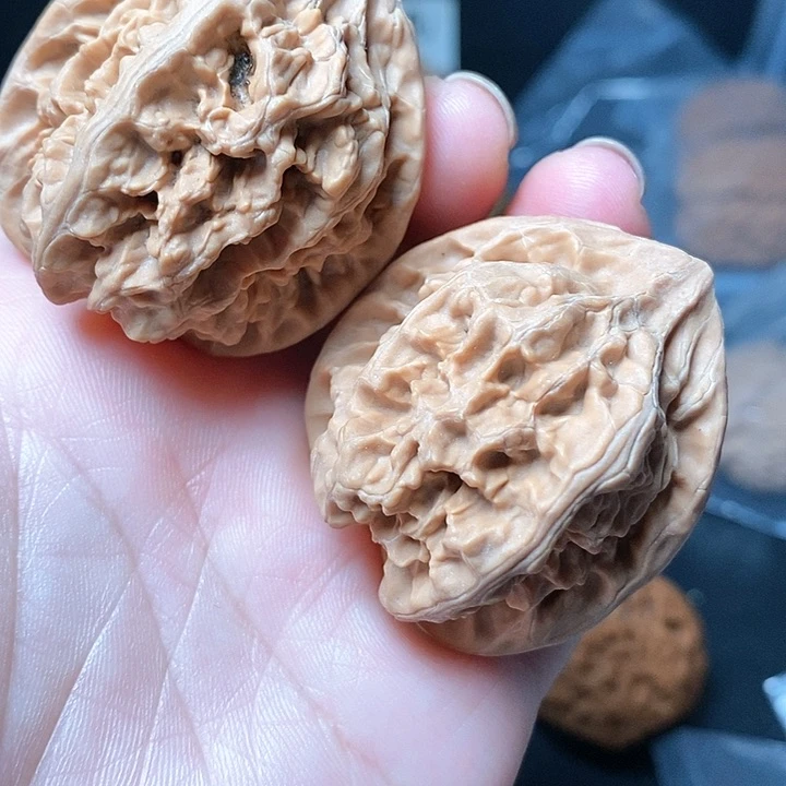 吊坠文玩核桃承德粗筋