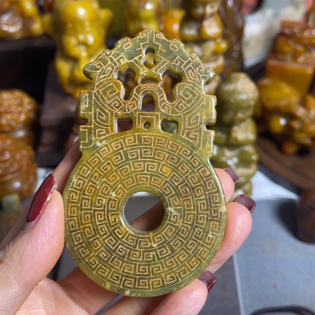 蛇纹石玉合金颈饰