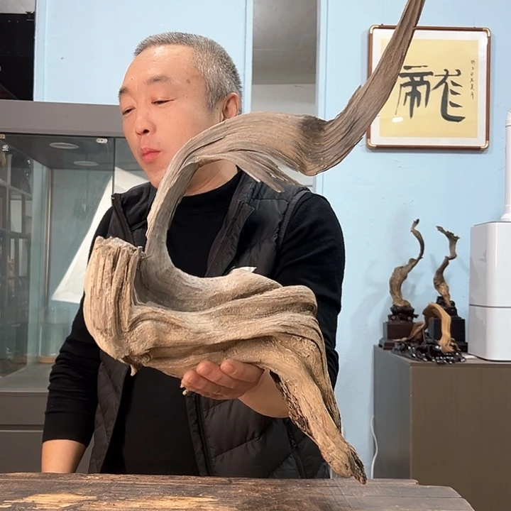 柏木牧*.我们的生活是以自己为