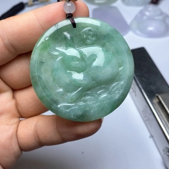 颈饰未镶嵌翡翠翡翠