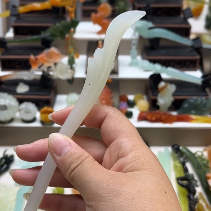 蛇纹石玉未镶嵌岫玉发簪