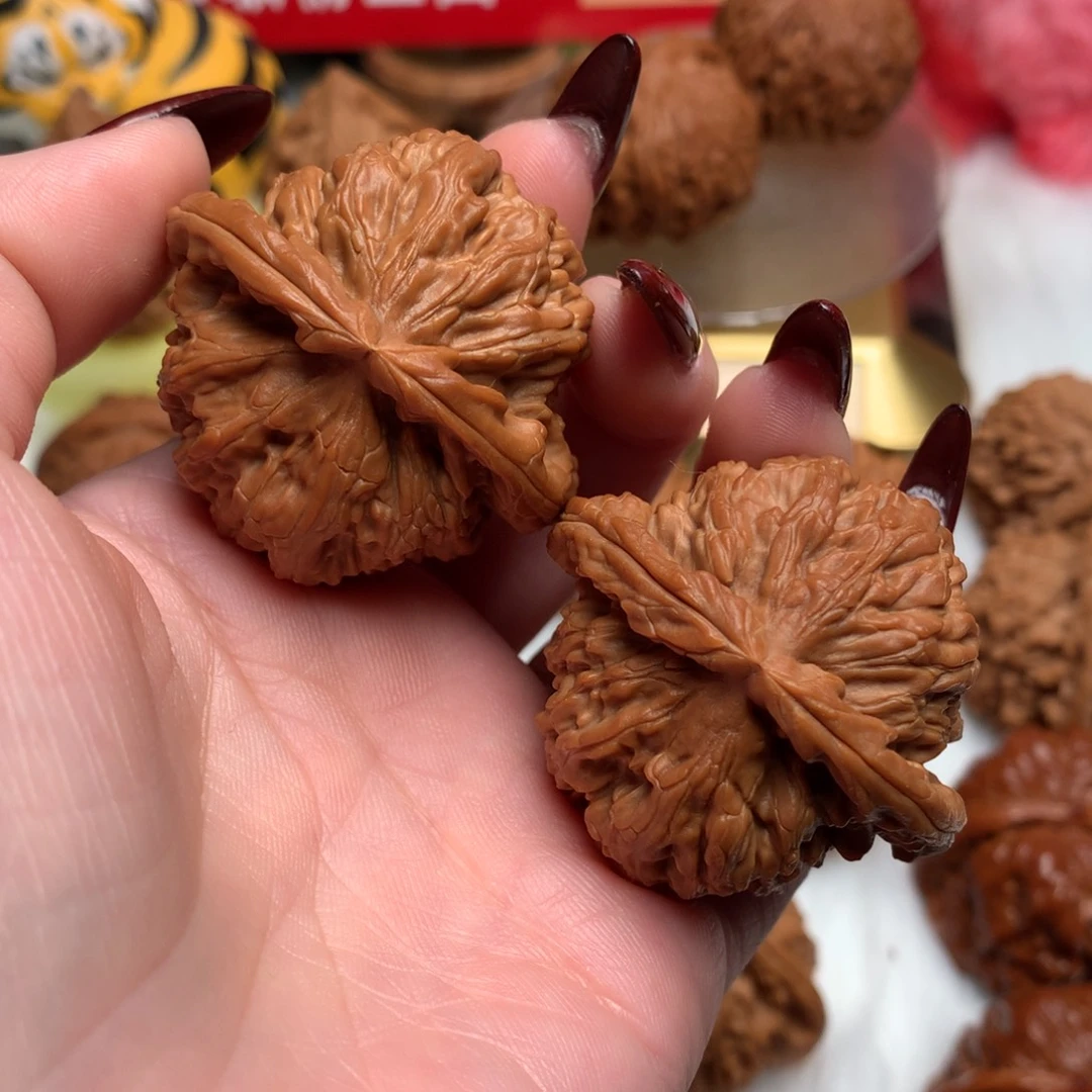 文玩核桃把件42.5全品球白