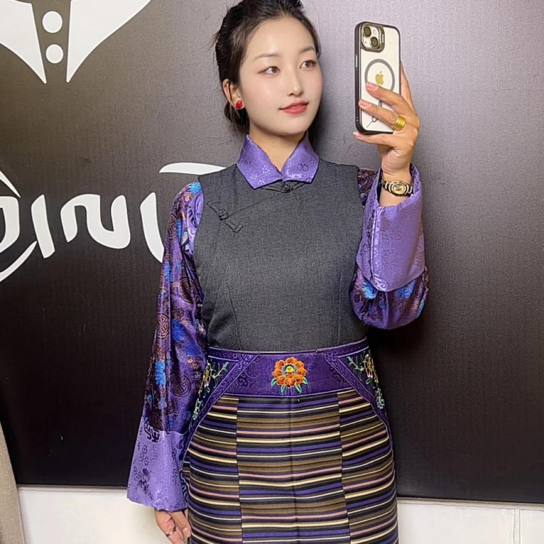 秋冬新款藏式加厚毛呢手工盘扣西藏服