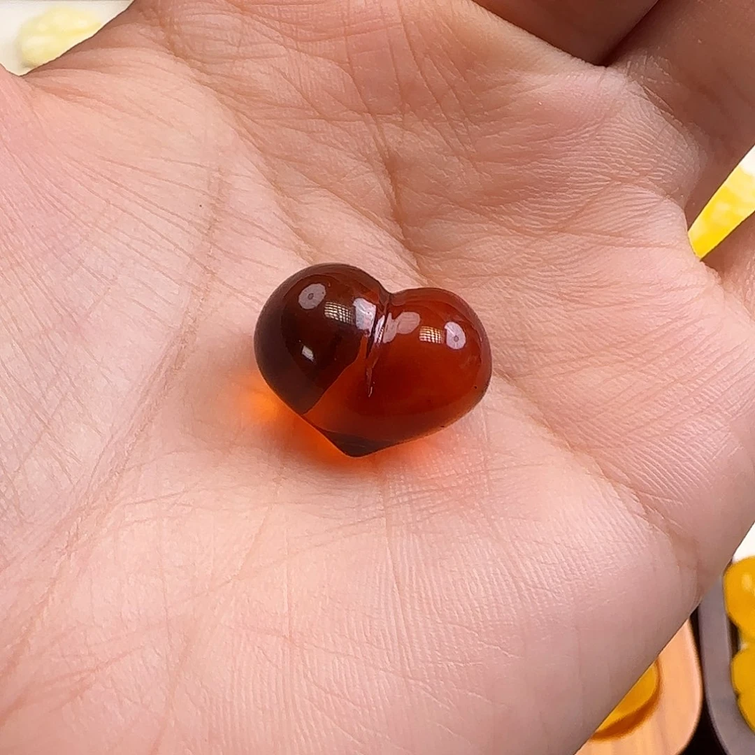 琥珀未镶嵌珠宝奇石墨*允蜜蜡