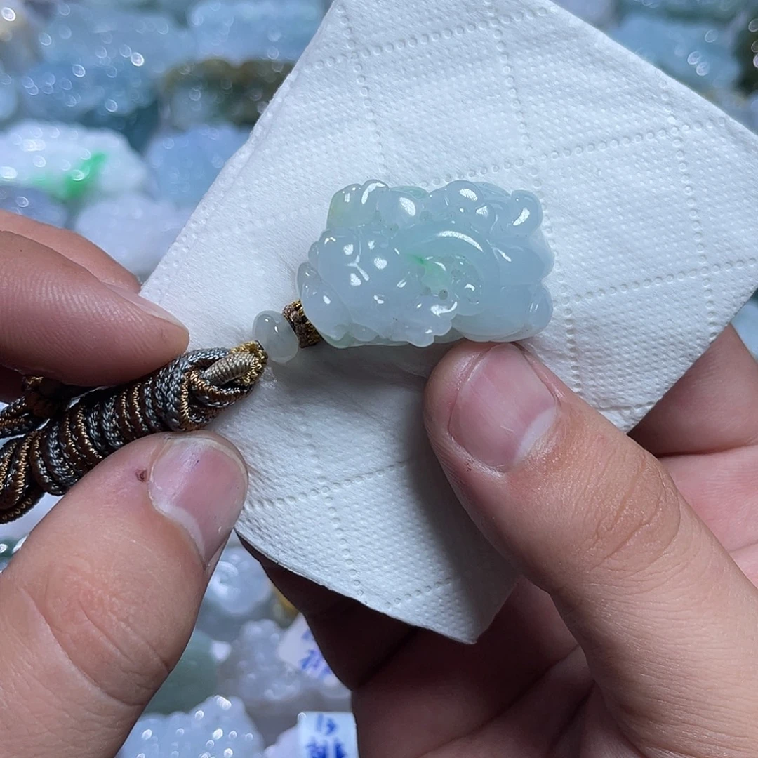 定制翡翠未镶嵌天然