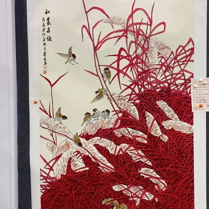 手绘作品等多种形式进行