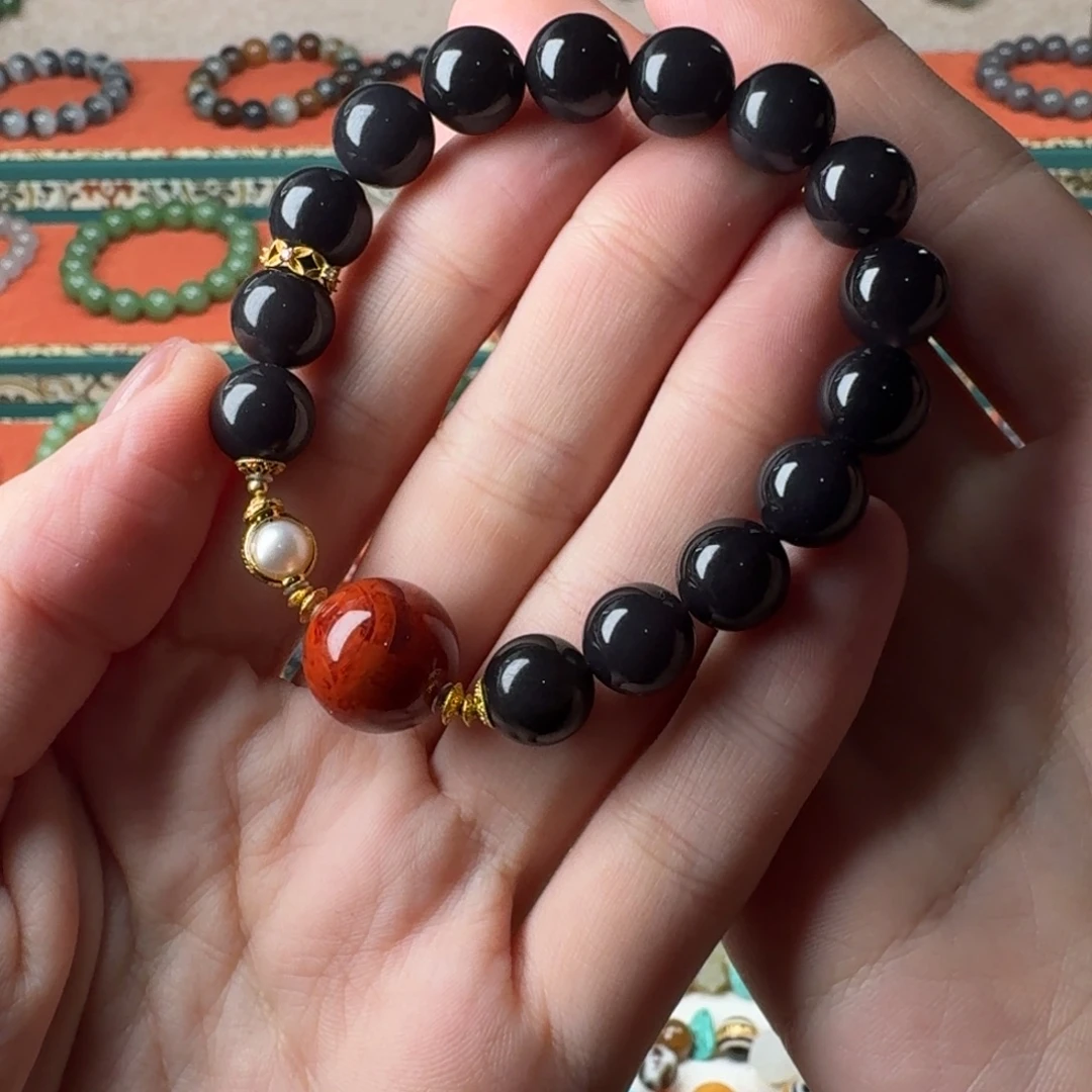 和田玉18K金镶嵌手链