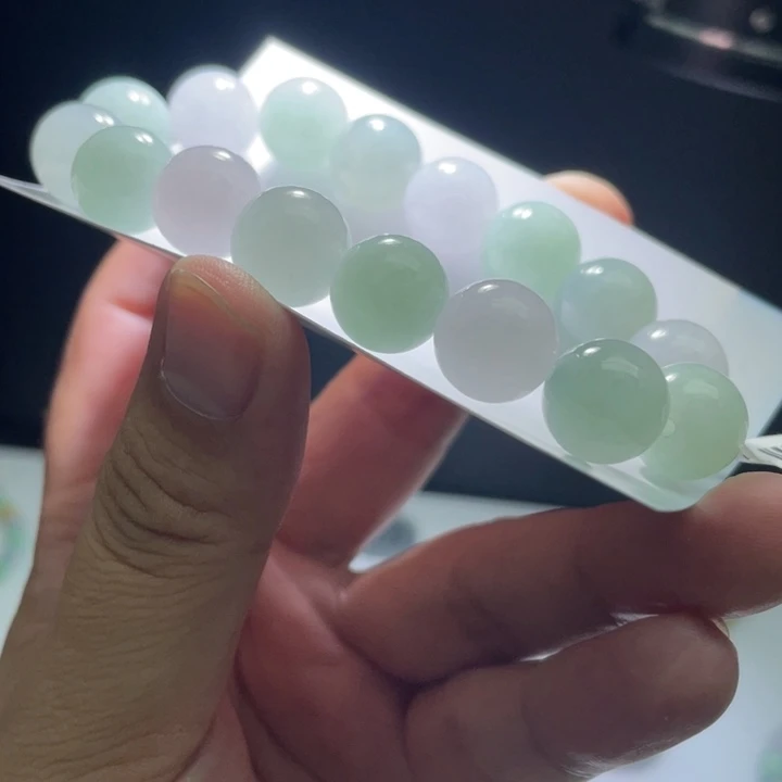 未镶嵌定制翡翠翡翠卡12+