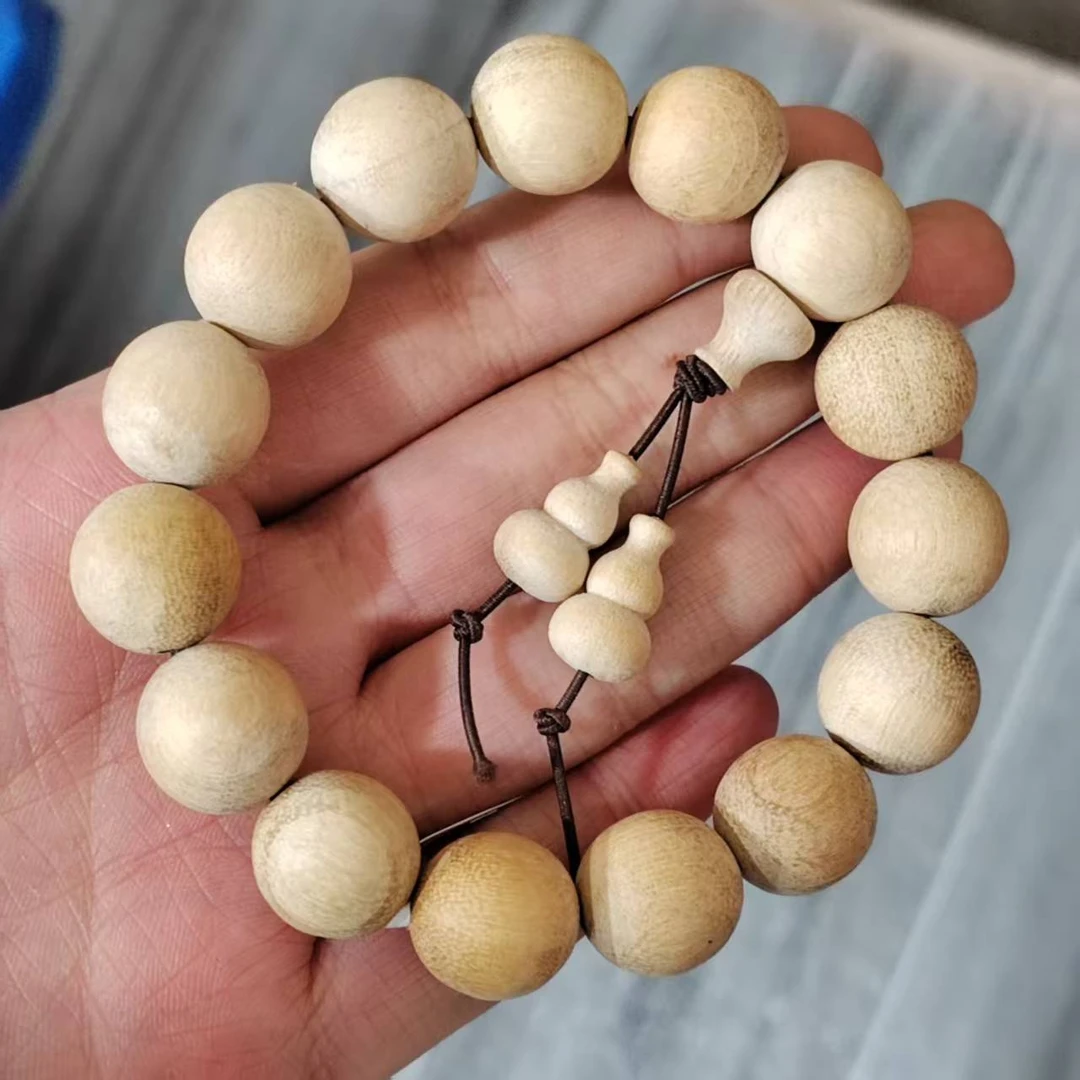 香樟木手串男女款卡15 111（无礼盒）