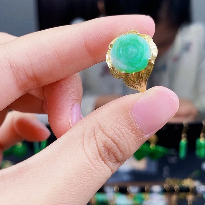 翡翠戒指银S925镶嵌饰品