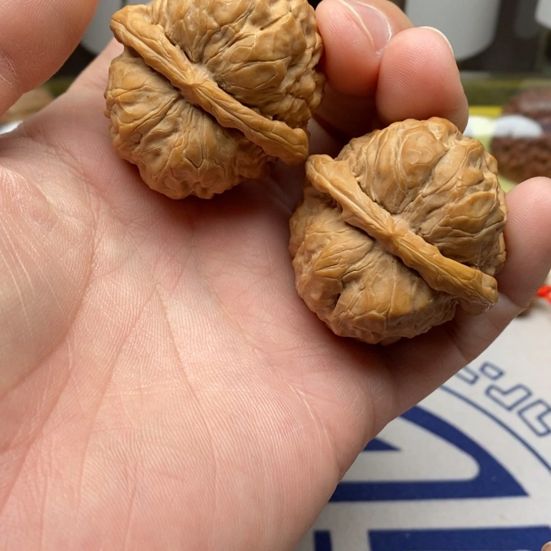 核桃把件四一蛤蟆头