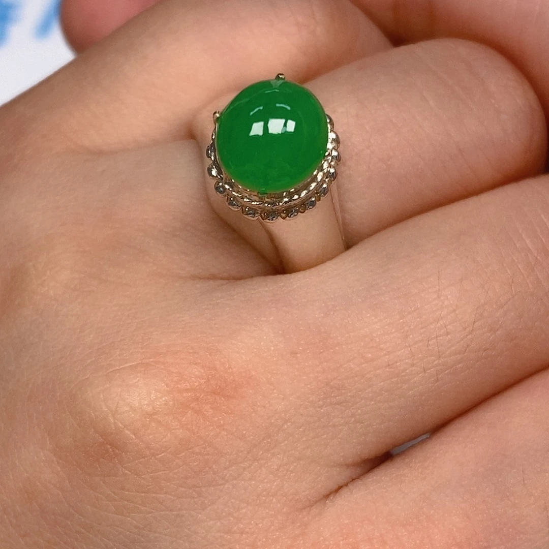 叮***猫翡翠未镶嵌颈饰翡翠