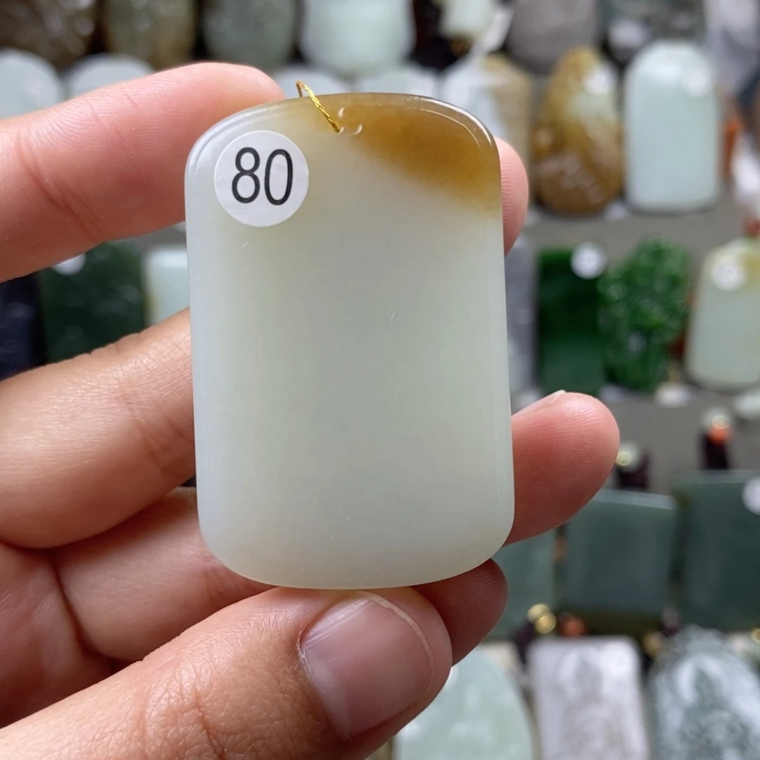 和田玉（糖玉）未镶嵌颈饰