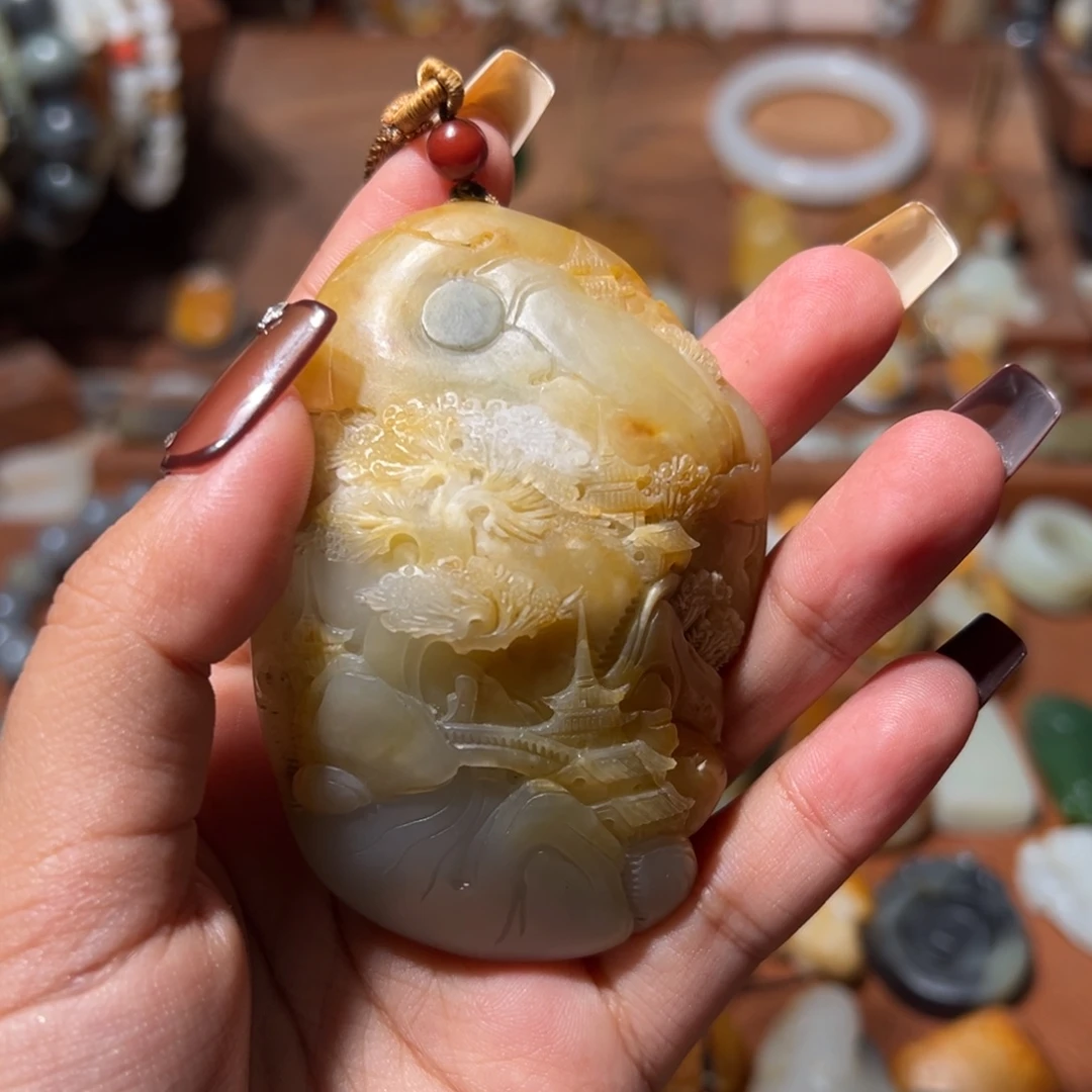 和田玉未镶嵌颈饰