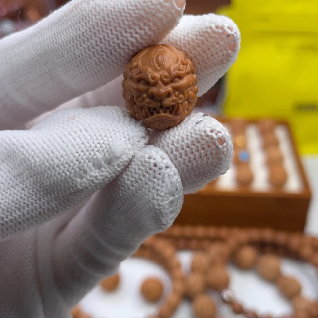 猴头核桃吊坠猴头核桃雕刻