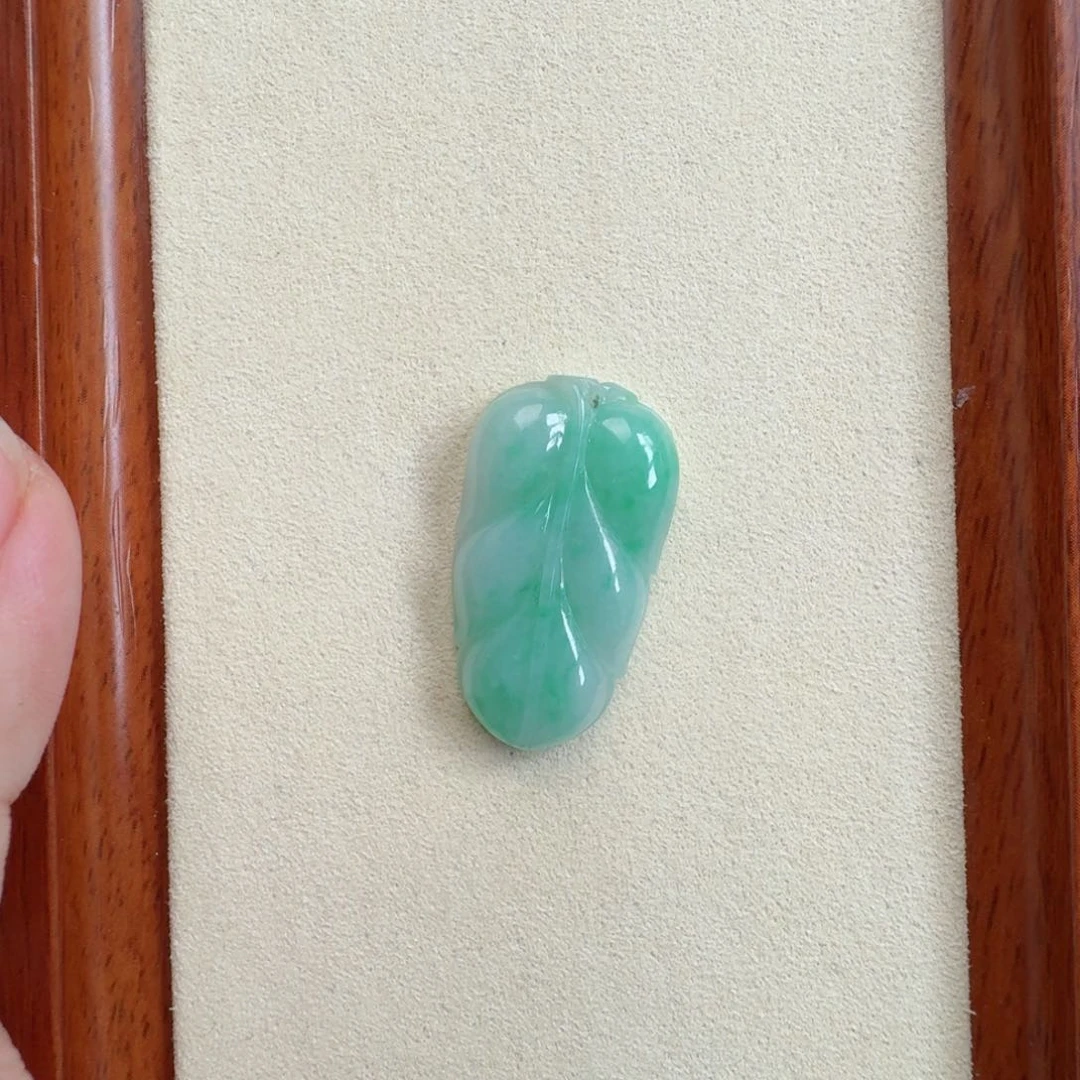 翡翠吊坠(不含链)未镶嵌孤品