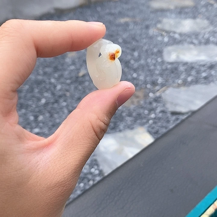 和田玉吊坠(赠链)未镶嵌