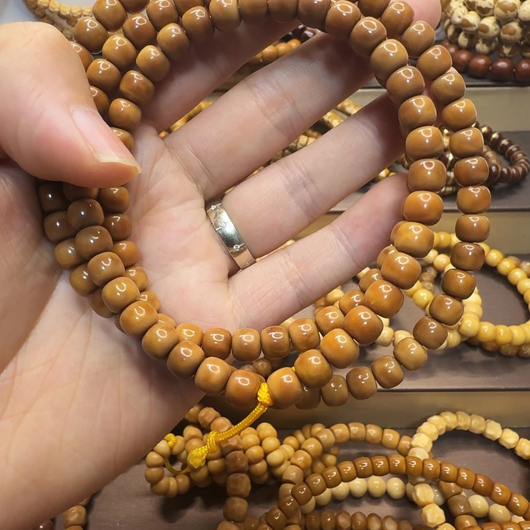 菩提根/象牙果吊坠安*.龙脊菩提老料7.6*6.6mm