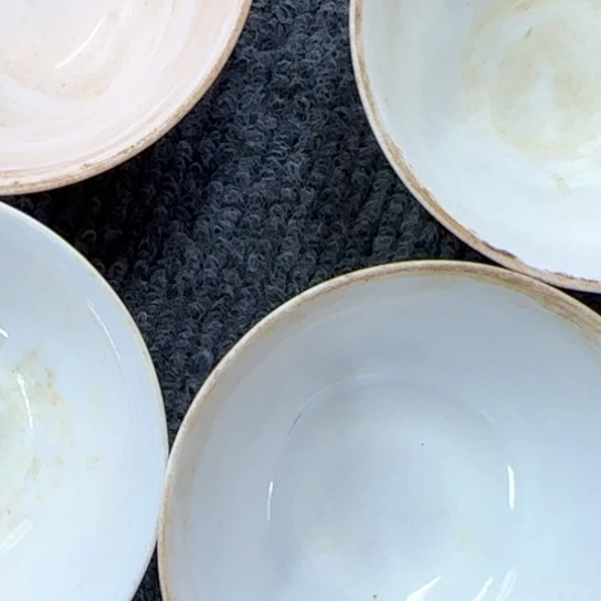 摆件人**茶n h f c d h h f v j g