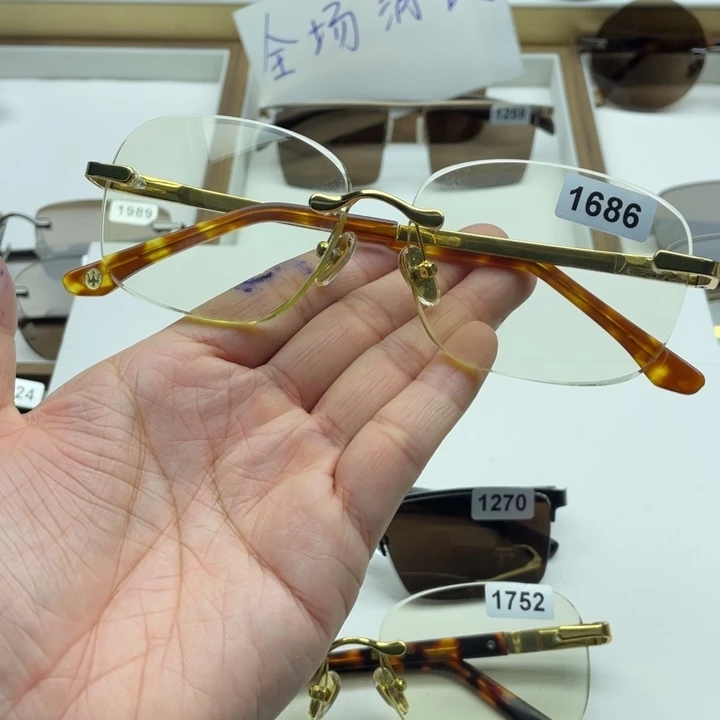 竹叶青方圆款 1686