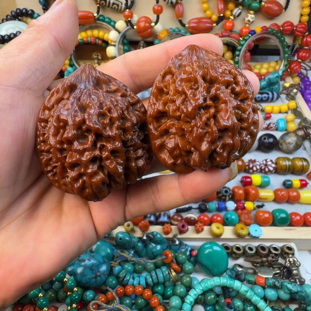 自玩多年核桃放漏