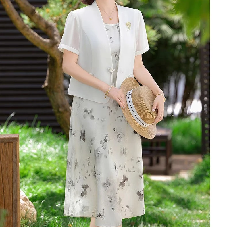 洋气轻职风简约外搭蝴蝶印花背心裙套装A14487