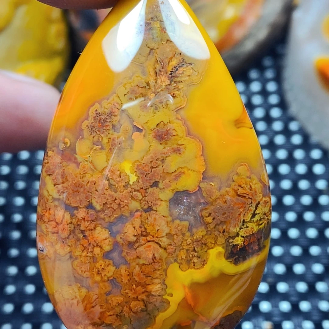 未镶嵌吊坠(不含链)玛瑙/玉髓树*