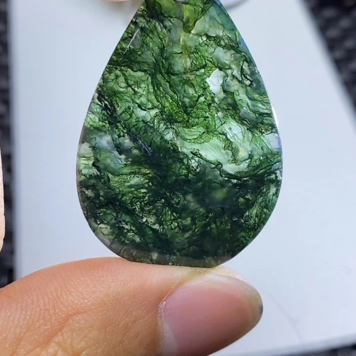 玛瑙/玉髓颈饰未镶嵌U****)