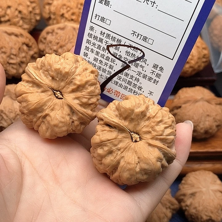 桃核吊坠蛤蟆狮子头41