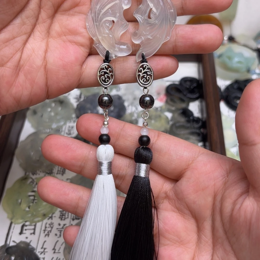 蛇纹石玉合金颈饰