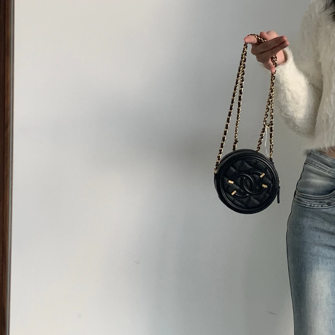 95新 Chanel/香奈儿 chanel mini黑金小圆饼