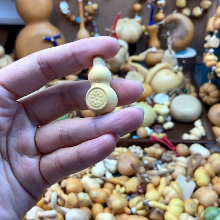 【闪购商品】冰*心111111111