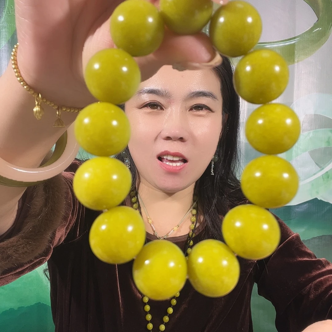 蛇纹石玉合金项链