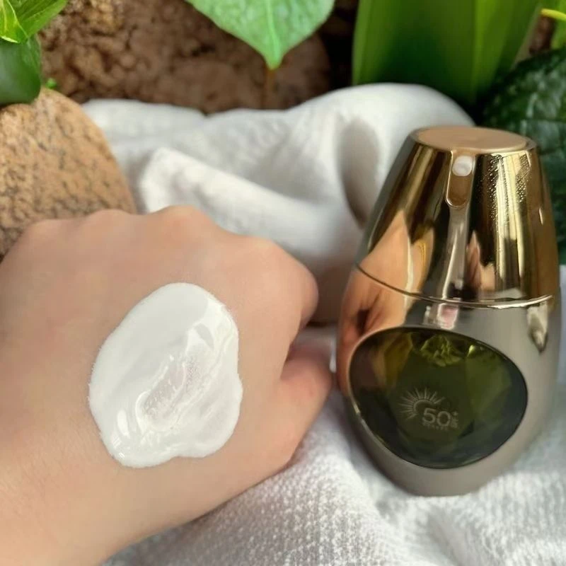 AUTUMN&CA./秋蔻秋蔻轻享阳光润色防晒乳30g