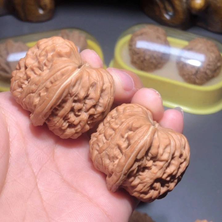 文玩核桃把件37.5拱桥楼