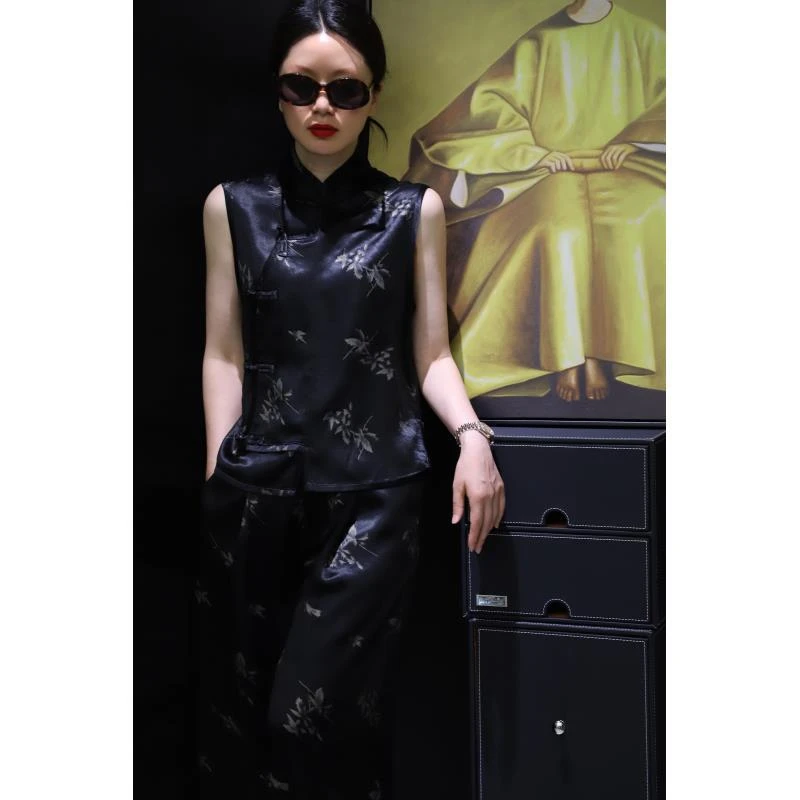 Li Wang/里望2025设计师款 烟墨色彩中式盘扣气质雅黑套装（分开拍