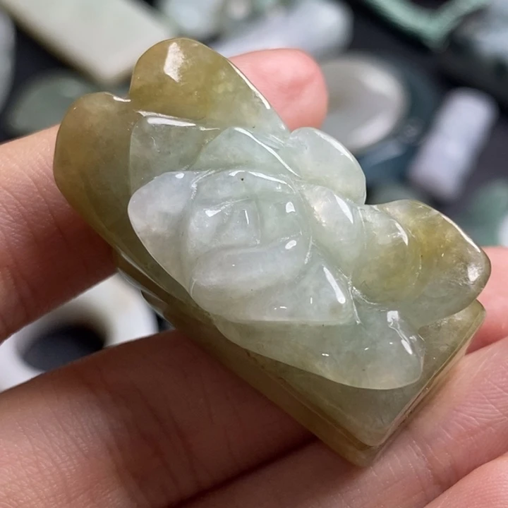 翡翠未镶嵌颈饰天然翡翠5
