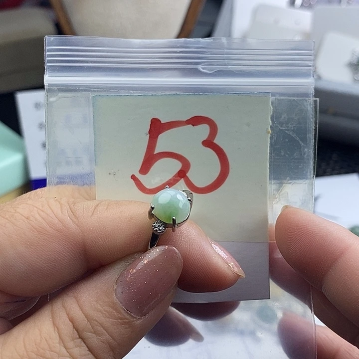 未镶嵌戒指翡翠缅甸