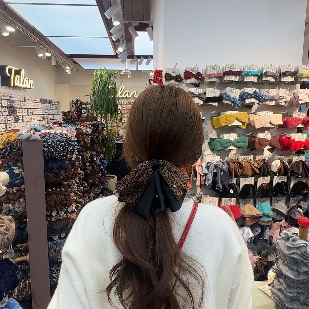 布艺非金属豹纹马尾抓