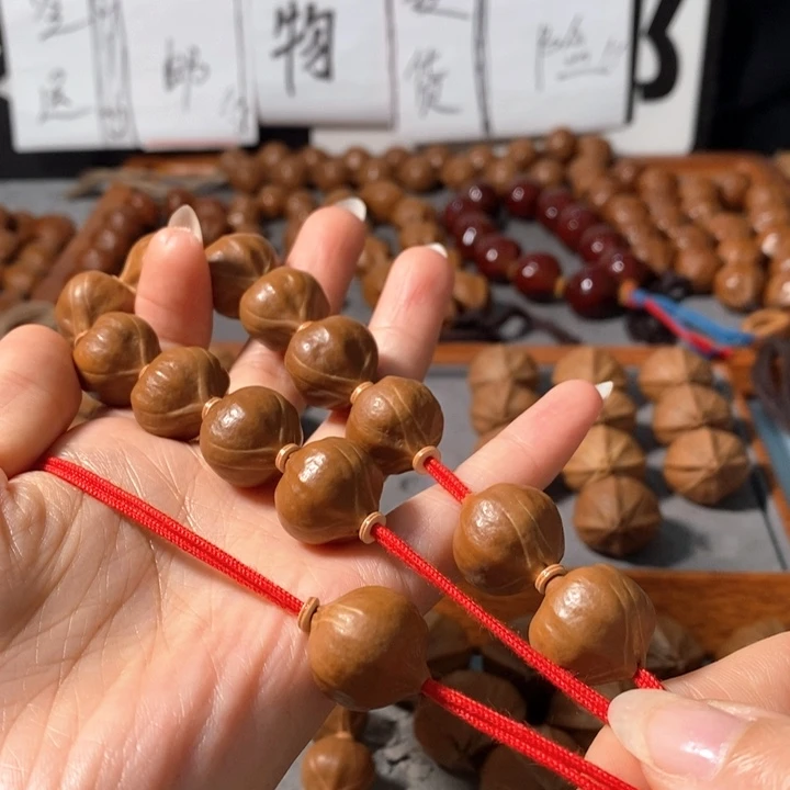 手串橄榄核8171精品蒜头铁核12+1颗