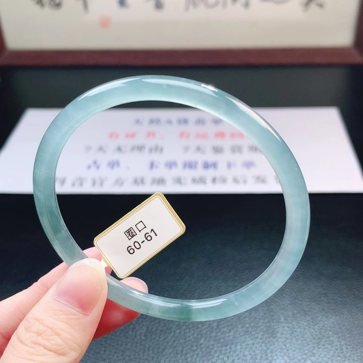 翡翠未镶嵌手镯翡翠手镯128