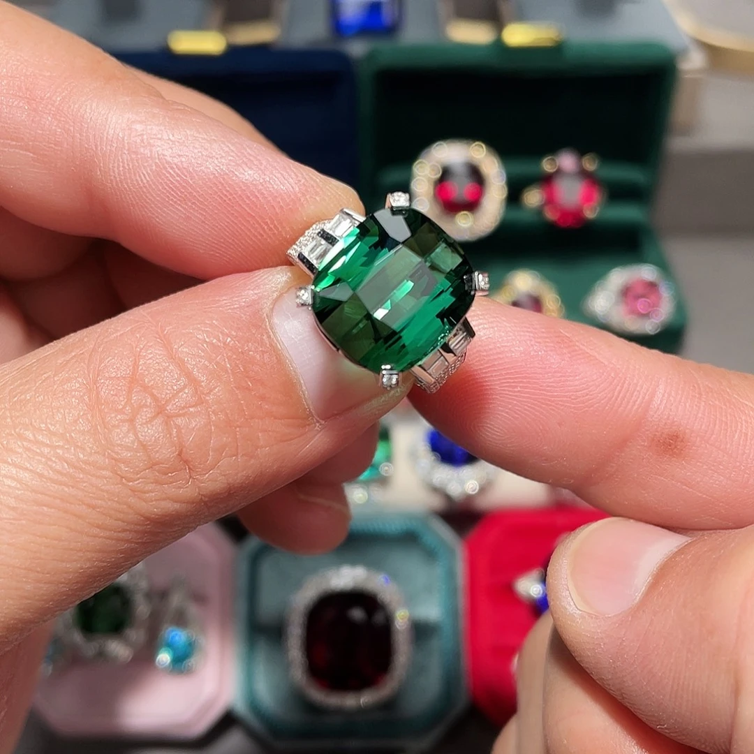 戒指碧玺18K金镶嵌12.75ct