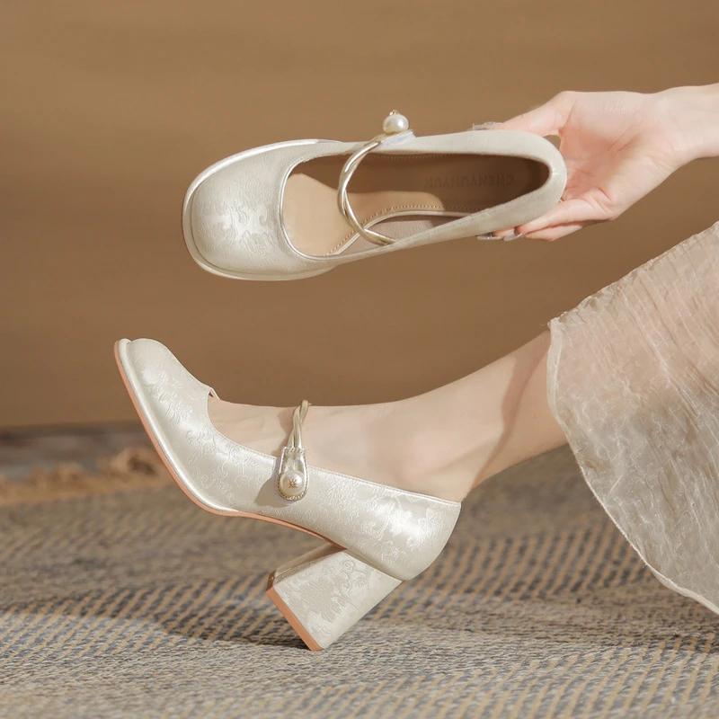 粗跟玛丽珍女鞋新款春秋季百搭跟鞋浅口鞋女