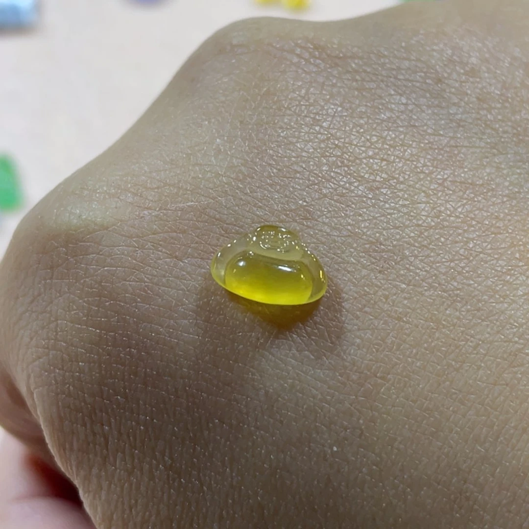 未镶嵌定制翡翠佛