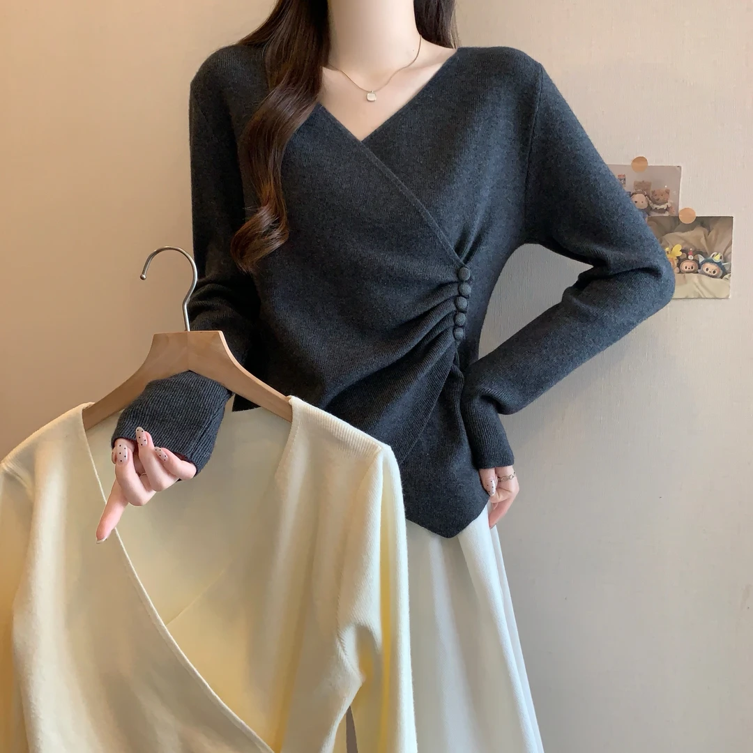 大码胖mm法式V领长袖T恤上衣女秋冬温柔风收腰显瘦针织百搭打底衫