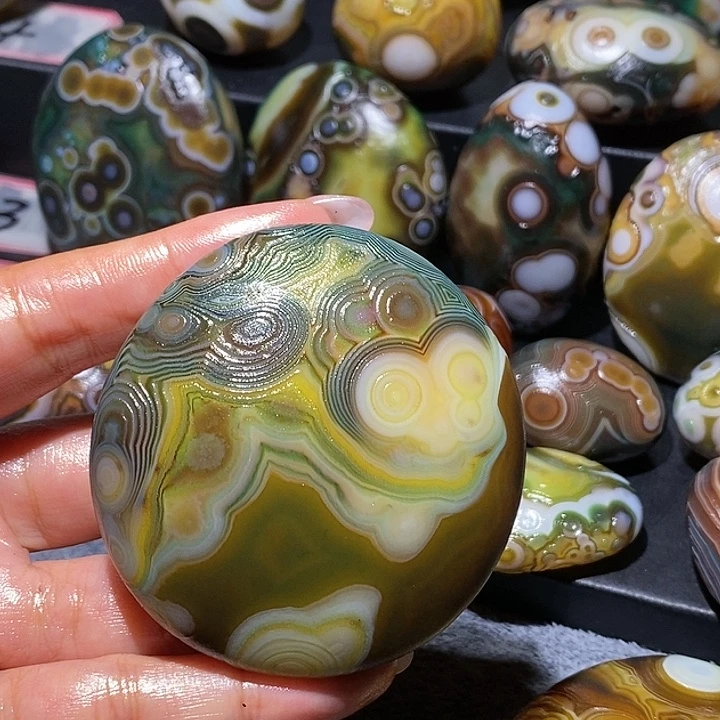 玛瑙/玉髓未镶嵌珠宝奇石91